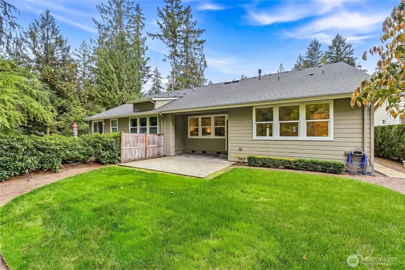 Property photo for 12114 Big Leaf Way Ne, Redmond photo 27