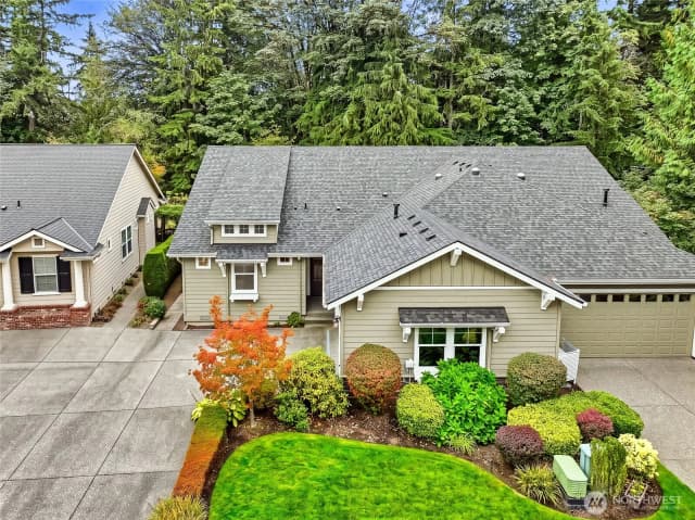 Property photo for 12114 Big Leaf Way Ne, Redmond photo 2