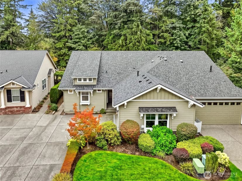 Property photo for 12114 Big Leaf Way Ne, Redmond photo 2