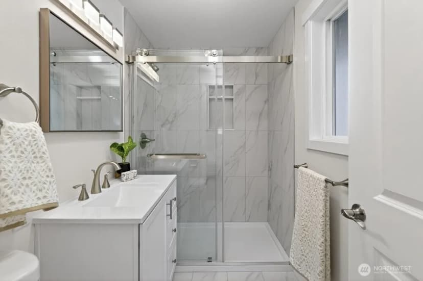Property photo for 8004 203rd Place Sw, Edmonds photo 15