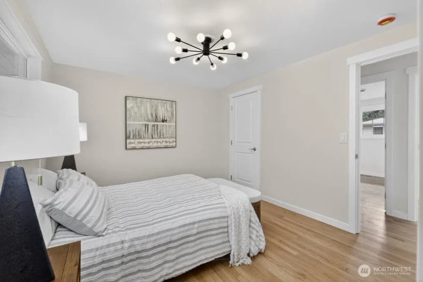 Property photo for 8004 203rd Place Sw, Edmonds photo 14