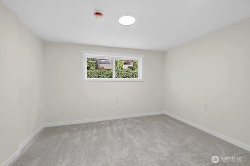 Property photo for 8004 203rd Place Sw, Edmonds photo 23