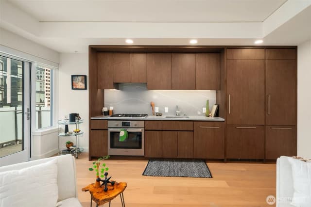 Property photo for 121 Stewart Street #1304, Seattle photo 5