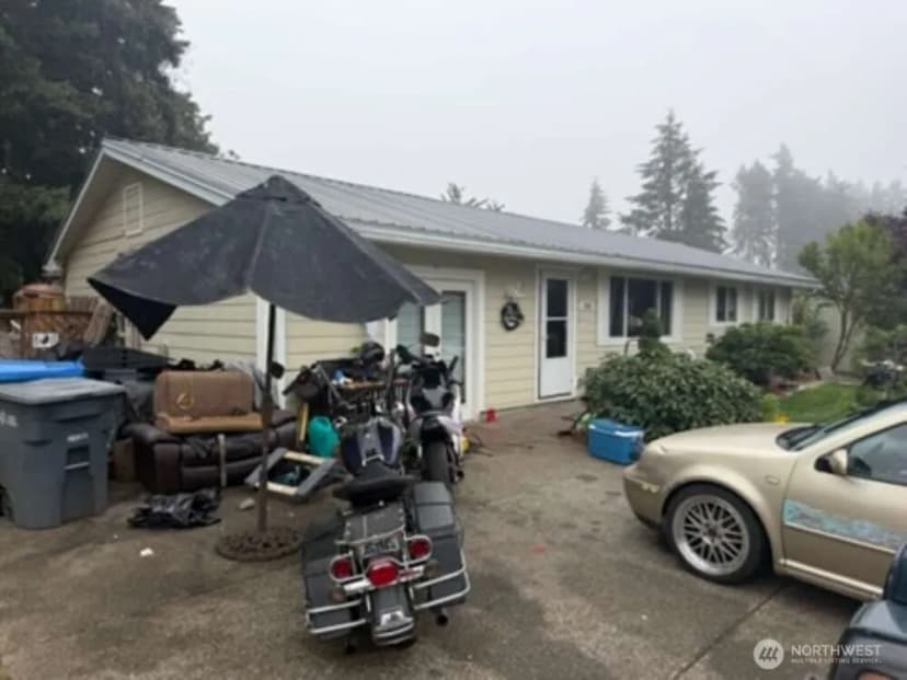 Property photo for 12623 107th Avenue Ct E, Puyallup photo 3