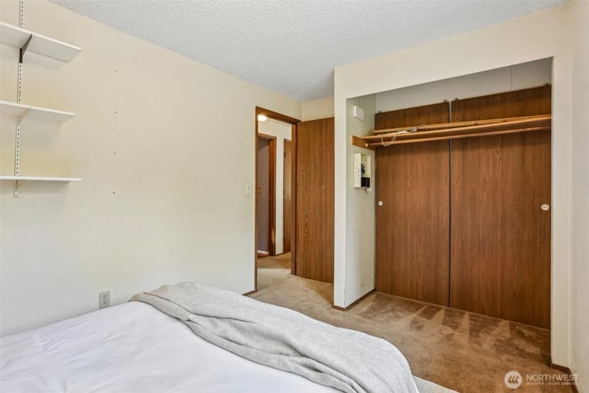 Property photo for 6845 Ne 191st Street, Kenmore photo 16