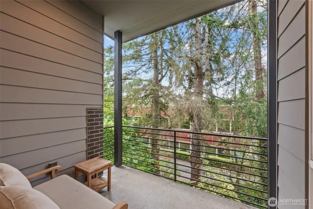 Property photo for 1118 124th Ct Ne #g2, Bellevue photo 5