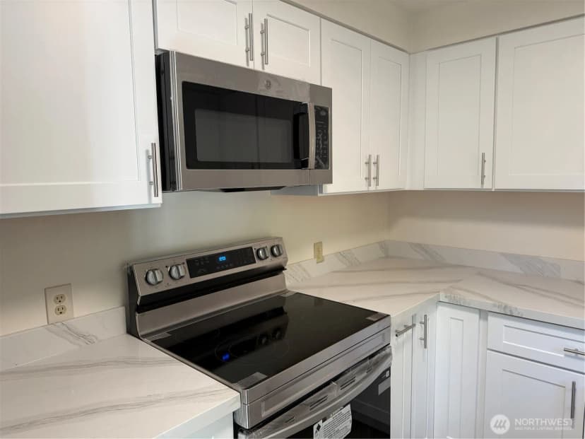 Property photo for 17815 46th Place W, Lynnwood photo 8