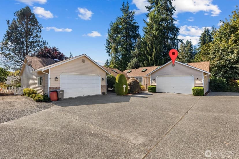 Property photo for 14118 Beverly Park Road #b, Edmonds photo 40