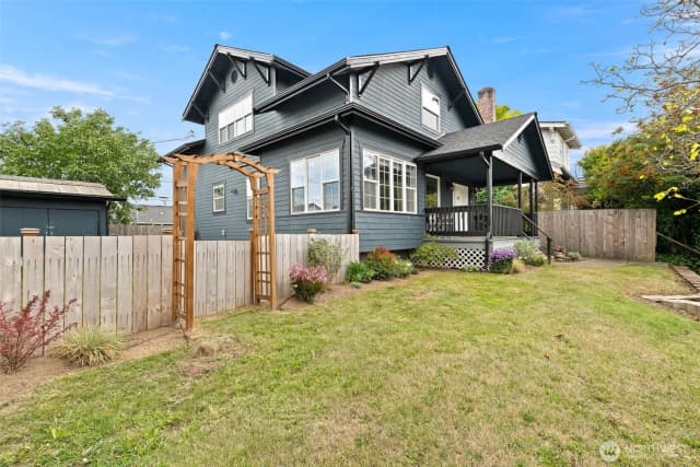 Property photo for 4065 E G Street, Tacoma photo 2