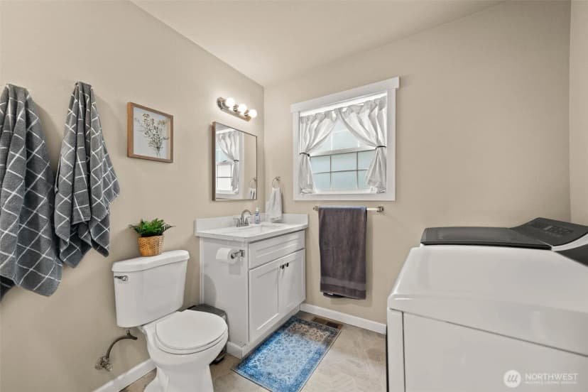 Property photo for 4065 E G Street, Tacoma photo 11