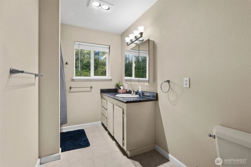 Property photo for 8221 164th Street Nw, Gig Harbor photo 23
