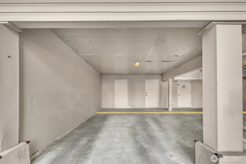 Property photo for 14527 Ne 40th Street #g104, Bellevue photo 28