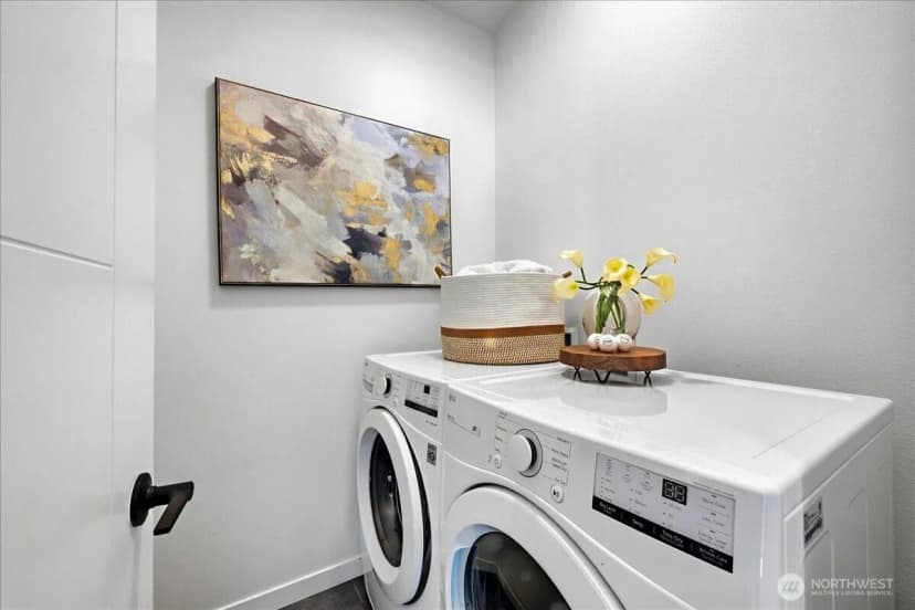 Property photo for 3915 Sw Genesee Street, Seattle photo 22
