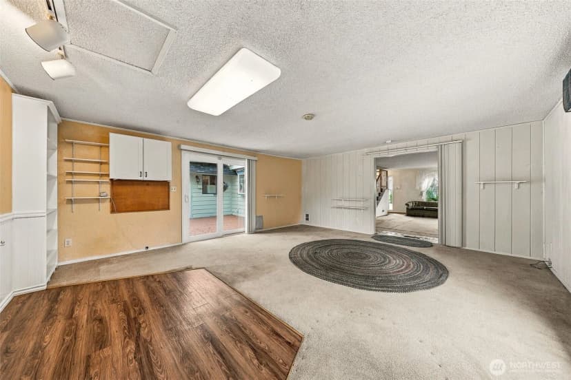 Property photo for 28807 20th Place Se, Federal Way photo 6