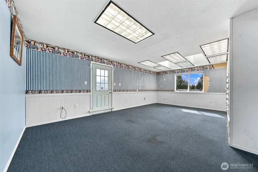 Property photo for 28807 20th Place Se, Federal Way photo 15