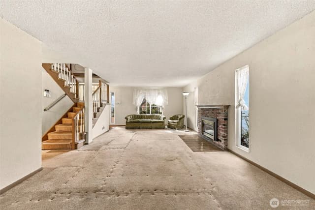 Property photo for 28807 20th Place Se, Federal Way photo 4