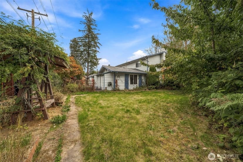 Property photo for 28807 20th Place Se, Federal Way photo 21