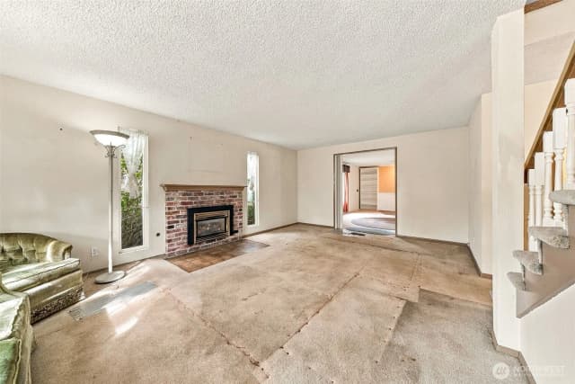 Property photo for 28807 20th Place Se, Federal Way photo 3