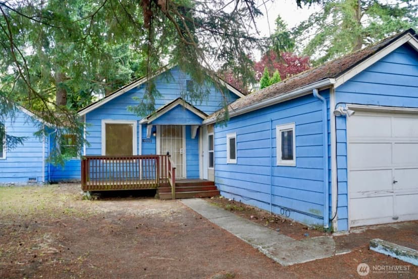 Property photo for 14040 Ashworth Avenue N, Seattle