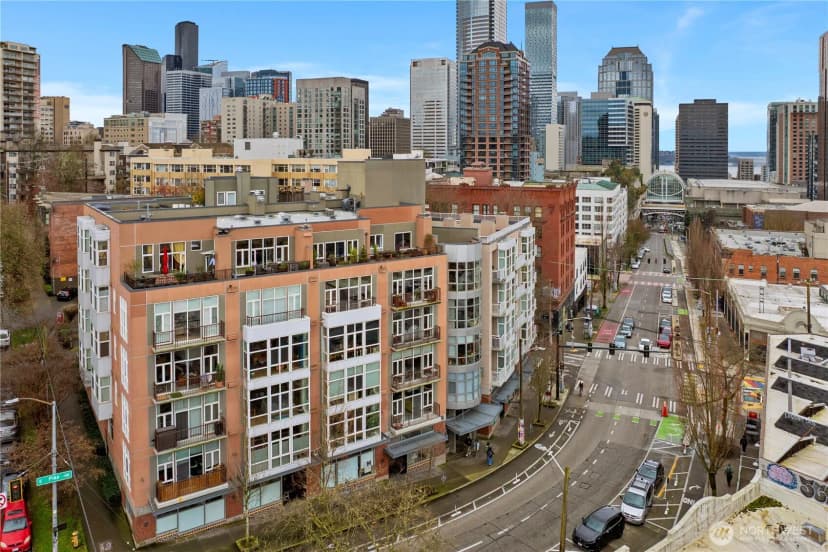 Property photo for 303 E Pike Street #503, Seattle photo 2