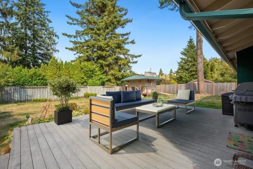 Property photo for 8622 Ne 139th Street, Kirkland photo 17
