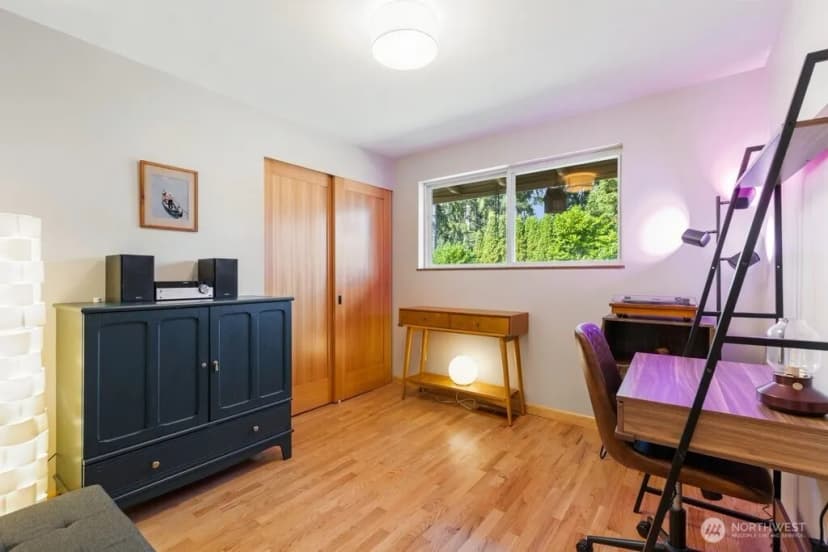 Property photo for 8622 Ne 139th Street, Kirkland photo 24