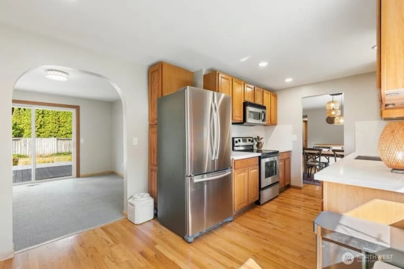 Property photo for 8622 Ne 139th Street, Kirkland photo 12