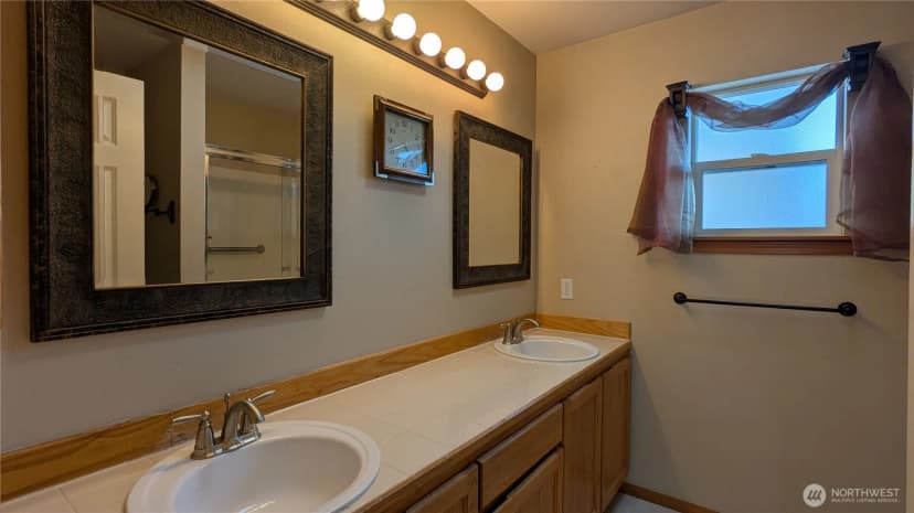 Property photo for 830 115th Street Sw #a-2, Everett photo 23