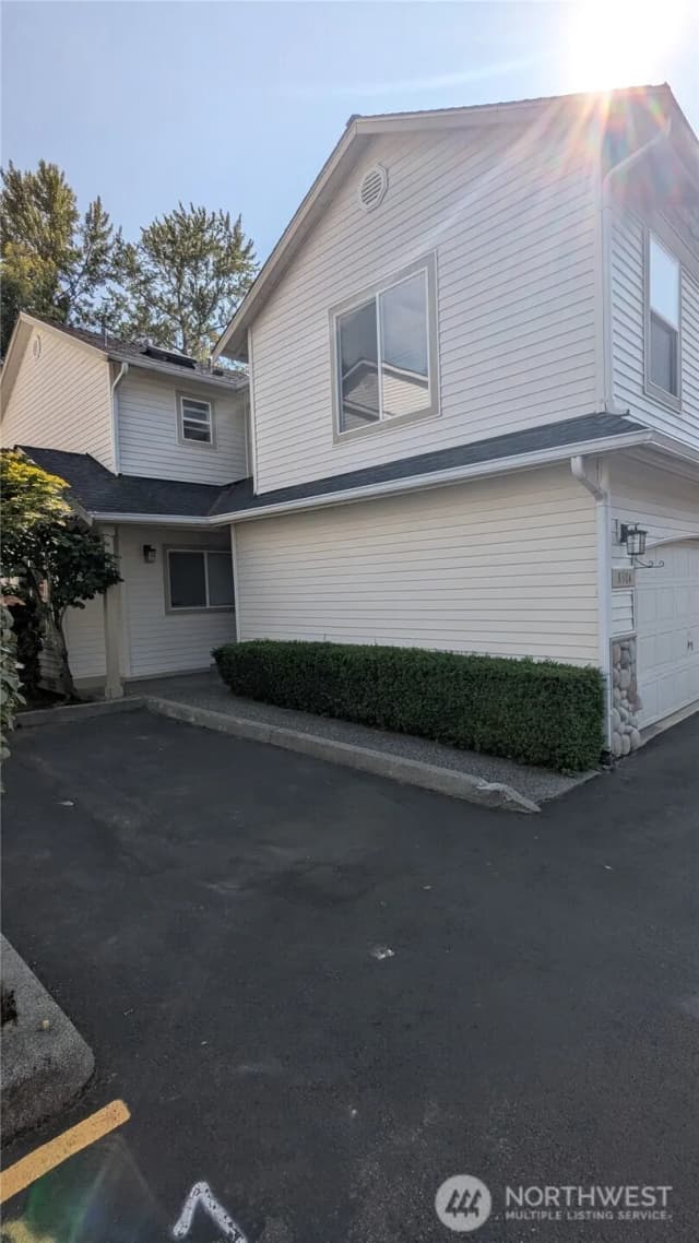 Property photo for 830 115th Street Sw #a-2, Everett photo 2