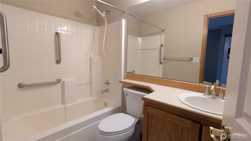 Property photo for 830 115th Street Sw #a-2, Everett photo 25