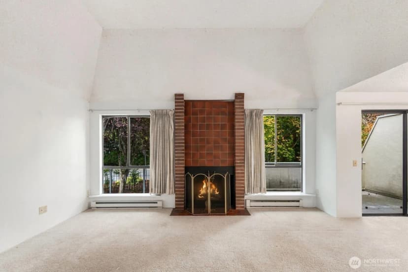 Property photo for 1622 103rd Place Ne #l3, Bellevue photo 15