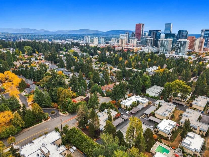 Property photo for 1622 103rd Place Ne #l3, Bellevue photo 35
