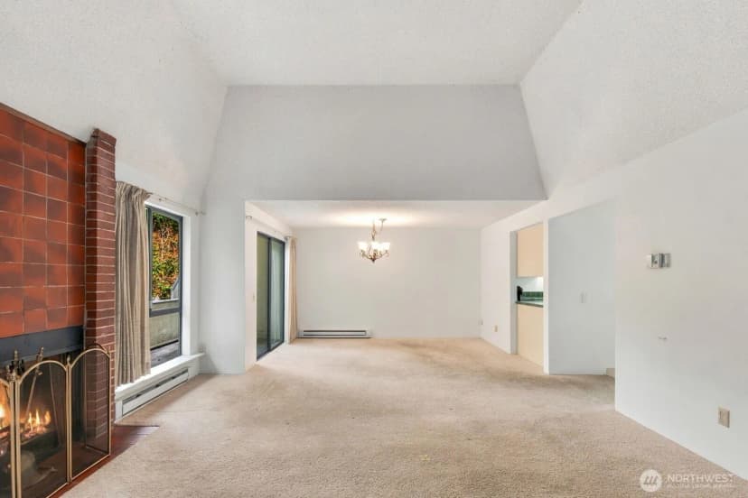 Property photo for 1622 103rd Place Ne #l3, Bellevue photo 16