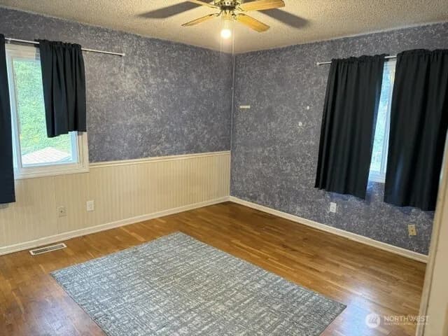Property photo for 11043 14th Ave S, Seattle photo 10
