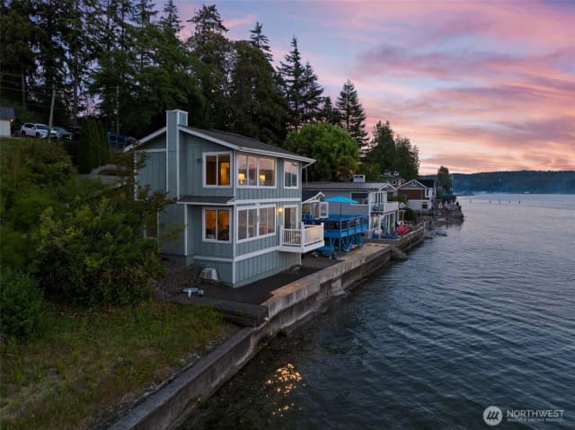 Property photo for 7928 State Route 302 Nw, Gig Harbor photo 2