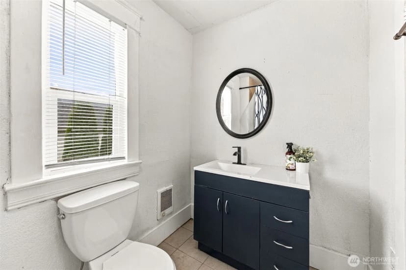 Property photo for 5402 S K Street, Tacoma photo 19