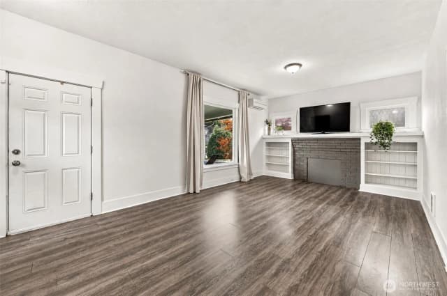 Property photo for 5402 S K Street, Tacoma photo 5