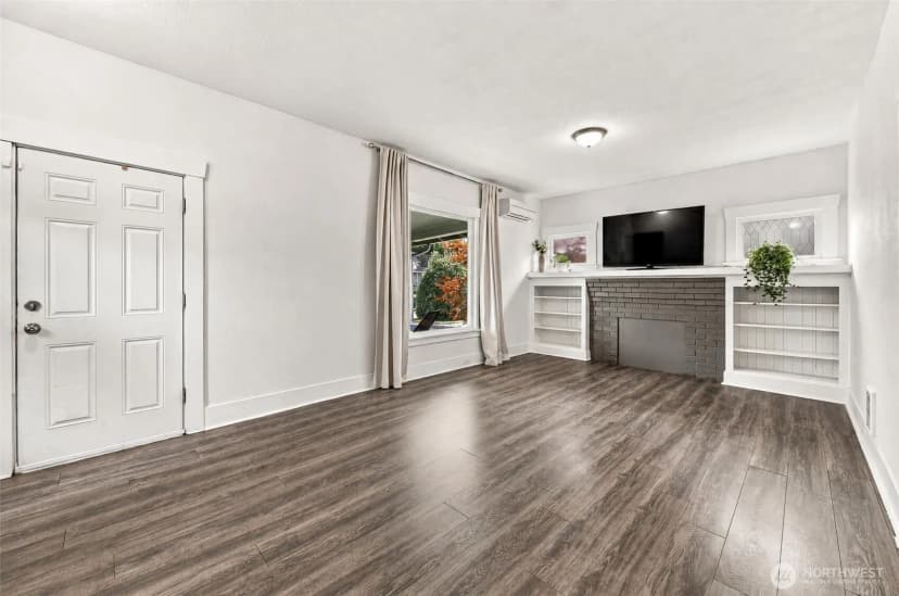Property photo for 5402 S K Street, Tacoma photo 5