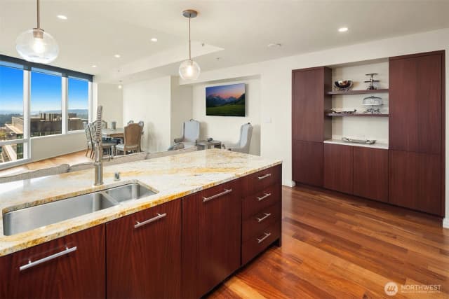 Property photo for 500 106th Avenue Ne #3109, Bellevue photo 5