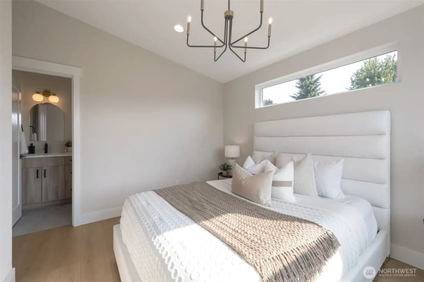 Property photo for 1603 Sw Kenyon Street, Seattle photo 10