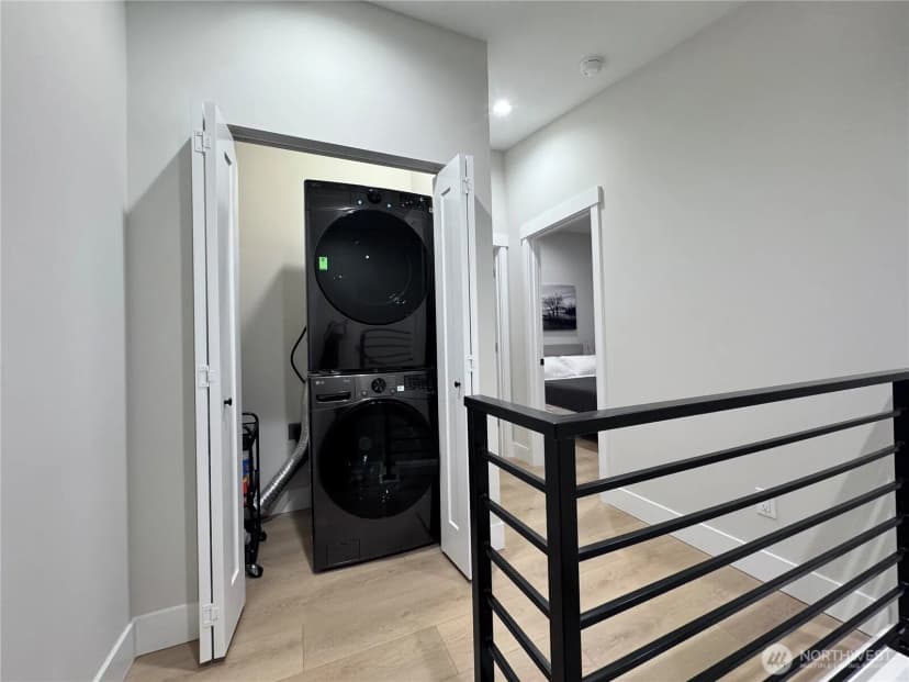 Property photo for 1603 Sw Kenyon Street, Seattle photo 15