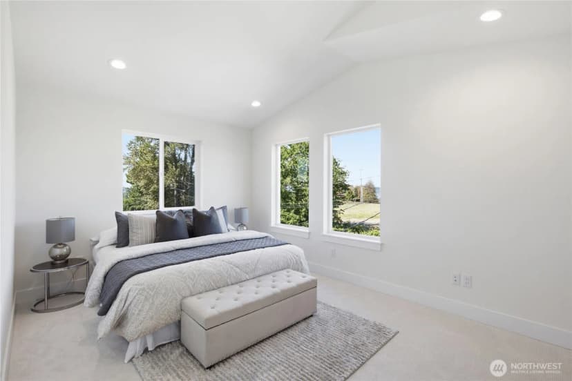 Property photo for 9323 Marcus Avenue S, Seattle photo 23