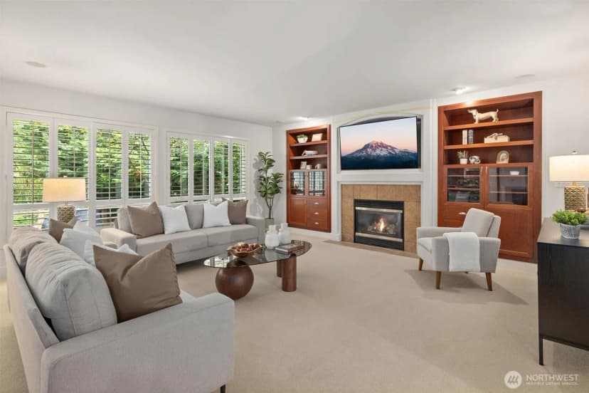 Property photo for 1021 271st Avenue Se, Sammamish photo 20