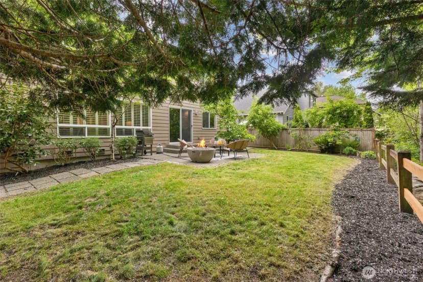 Property photo for 1021 271st Avenue Se, Sammamish photo 37