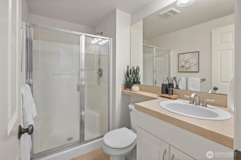 Property photo for 1021 271st Avenue Se, Sammamish photo 25