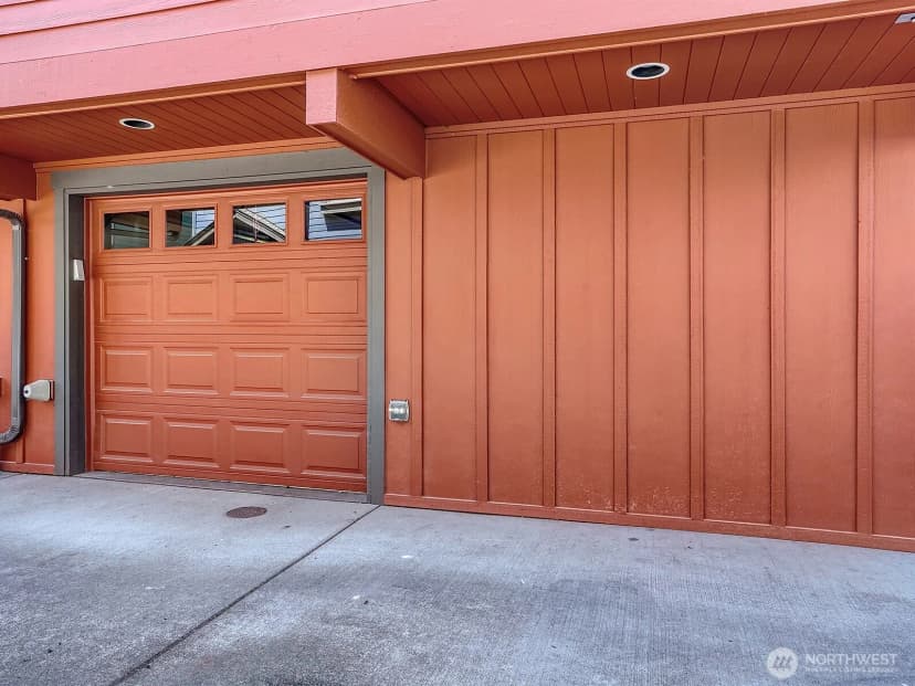 Property photo for 2130 N 113th Street #a, Seattle photo 6