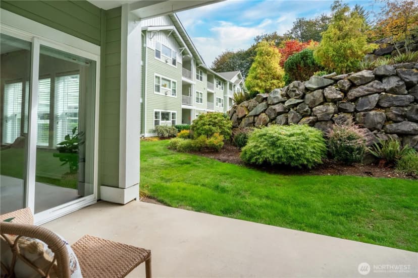 Property photo for 4406 Providence Point Place Se #101, Issaquah photo 28