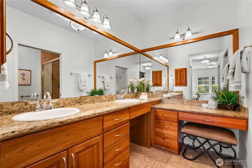 Property photo for 4406 Providence Point Place Se #101, Issaquah photo 3