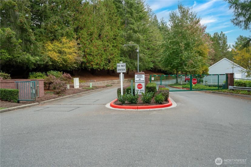 Property photo for 4406 Providence Point Place Se #101, Issaquah photo 38