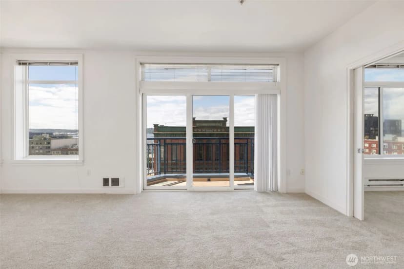 Property photo for 2414 1st Avenue #617, Seattle photo 7